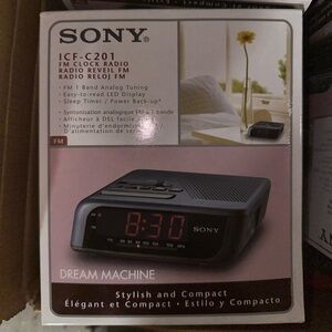 Sony Dream Machine FM Clock Radio with Red LED Display